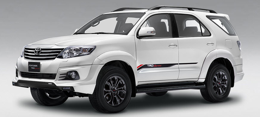 Cho taxi tháng 7 chỗ Toyota Fortuner
