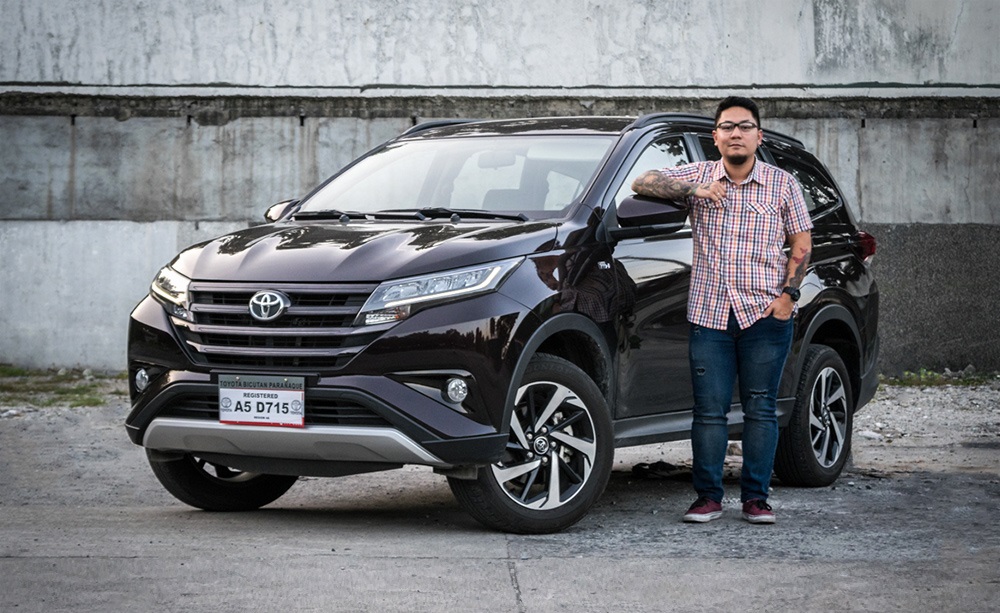 Cho taxi tự lái 7 chỗ Toyota Rush Cho taxi tự lái 7 chỗ Toyota Rush