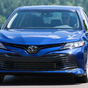 Cho Thuê Xe Tự Lái 4 Chỗ Toyota Camry