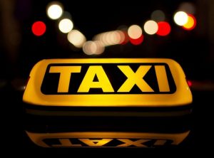 Taxi 4 Chỗ