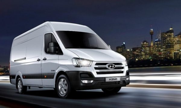taxi 16 Chỗ Hyundai Solati H350 Có Tài Xế