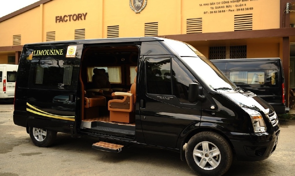 taxi 16 chỗ Hyundai Solati H350 có tài xế (Sao chép)