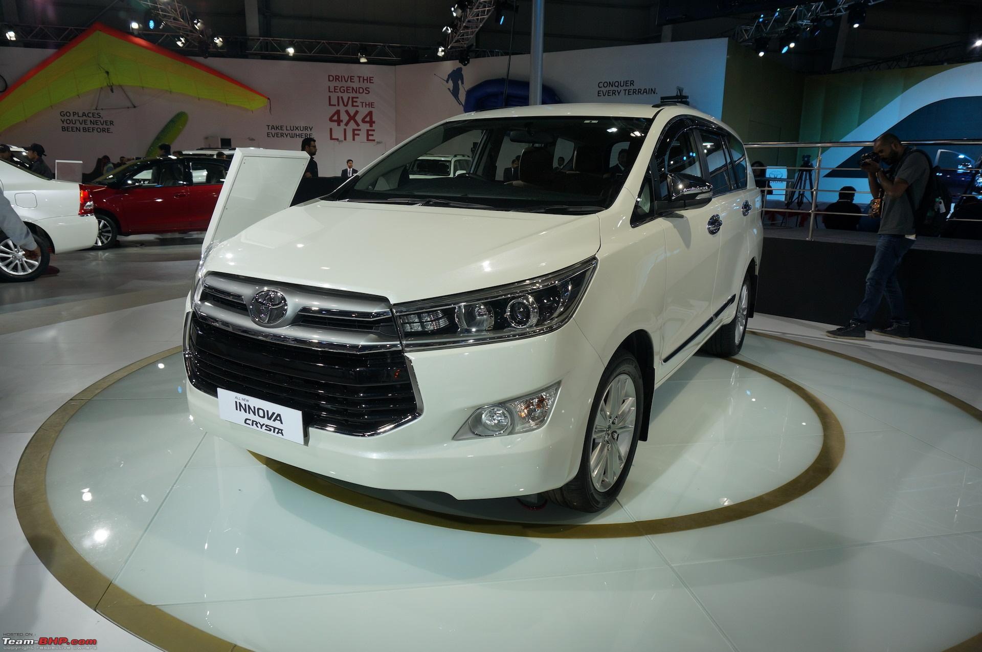Cho taxi tháng 7 chỗ Toyota Innova Cho taxi tháng 7 chỗ Toyota Innova